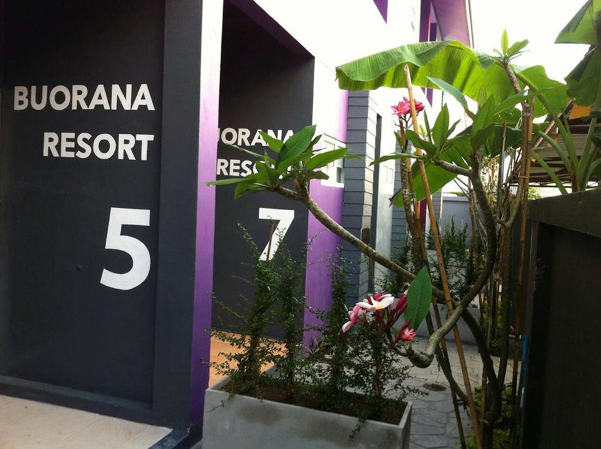 Hostel Buorana Chonburi Zewnętrze zdjęcie
