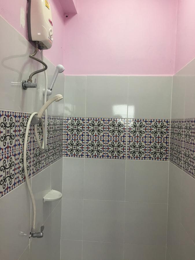 Hostel Buorana Chonburi Zewnętrze zdjęcie
