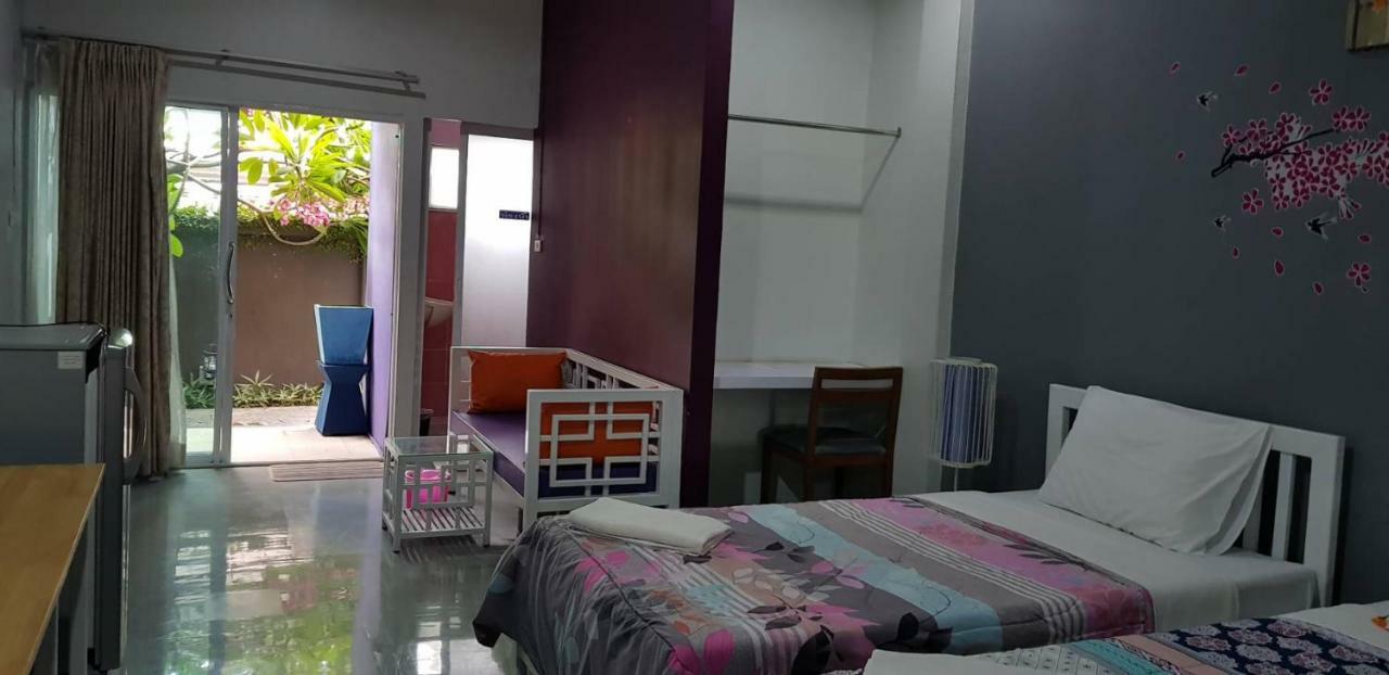 Hostel Buorana Chonburi Zewnętrze zdjęcie