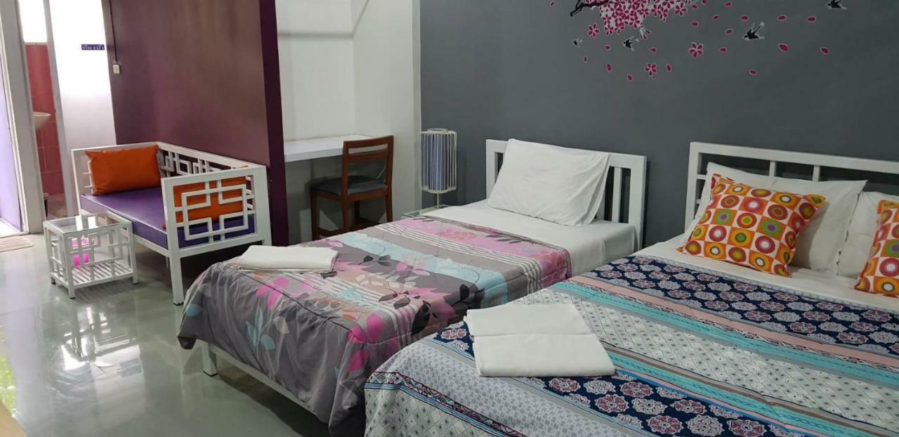 Hostel Buorana Chonburi Zewnętrze zdjęcie